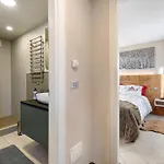 Les Maisons De Karen The House דירה Gignod