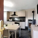 Les Maisons De Karen The House דירה