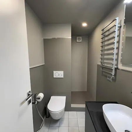 Les Maisons De Karen The House