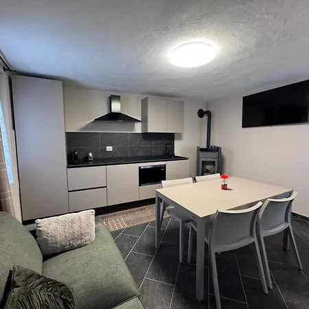 Apartment Les Maisons De Karen The House Gignod