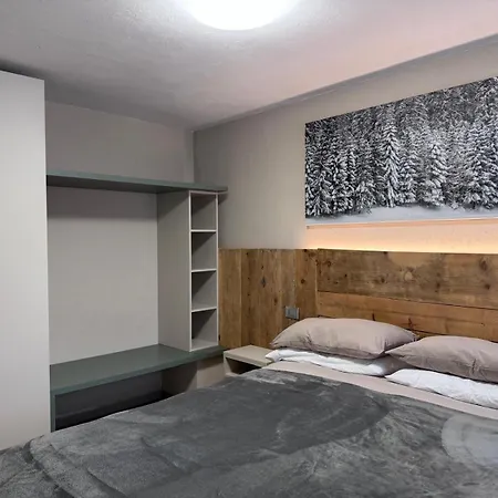 Les Maisons De Karen The House