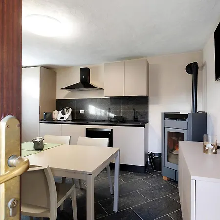 Les Maisons De Karen The House Apartment